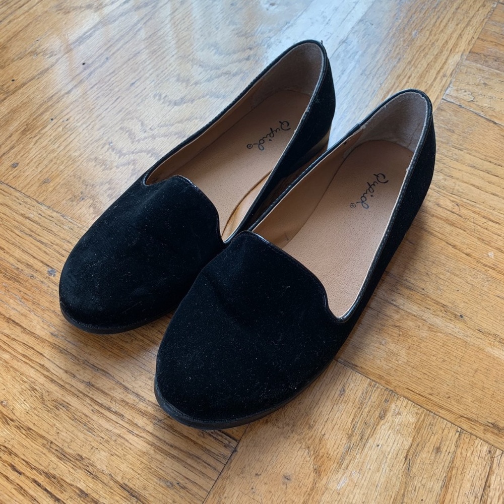 Qupid suede black flats loafers